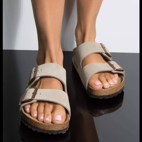 Birkenstock Arizona Soft Footbed Sandal Size 39/9N